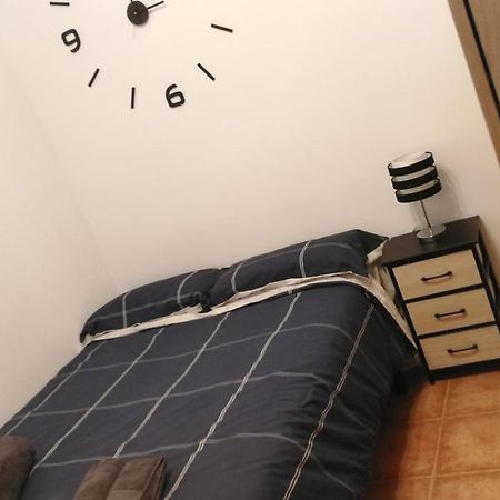 The Clock Apartment Madrid Luaran gambar
